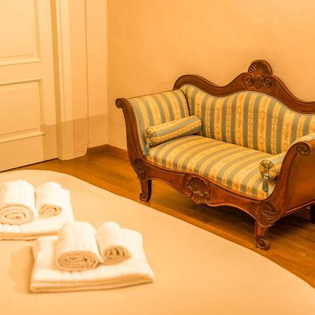 Il Gallo - Charming Apartment In Lucca Heart لوكا المظهر الخارجي الصورة